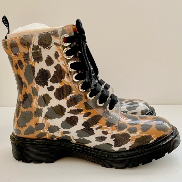 NWT: SERGIO ROSSI | Leopard-print and Clear PVC combat boots - Picture 2 of 12